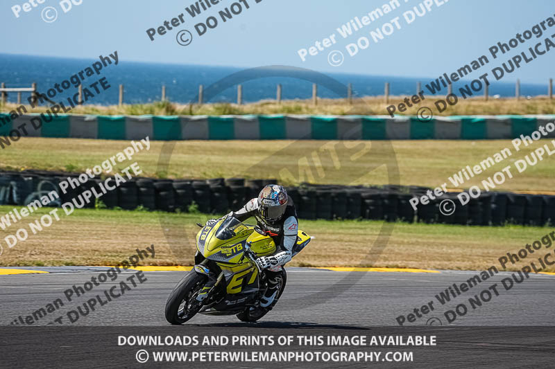 anglesey no limits trackday;anglesey photographs;anglesey trackday photographs;enduro digital images;event digital images;eventdigitalimages;no limits trackdays;peter wileman photography;racing digital images;trac mon;trackday digital images;trackday photos;ty croes